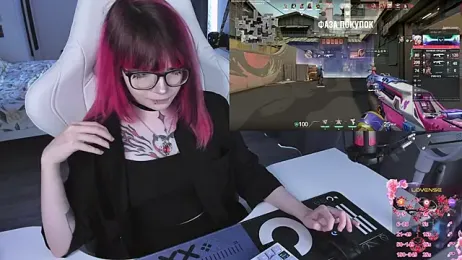 Yumi_Youkai webcam stripchat model stream image