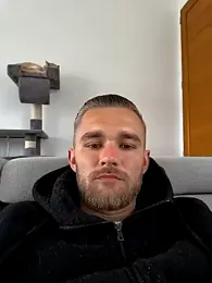 Benjamiinlt webcam model stream image