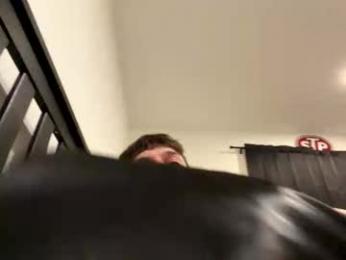 jayquickest webcam model stream image