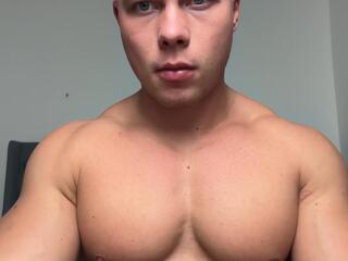 Loki Andersen webcam model stream image