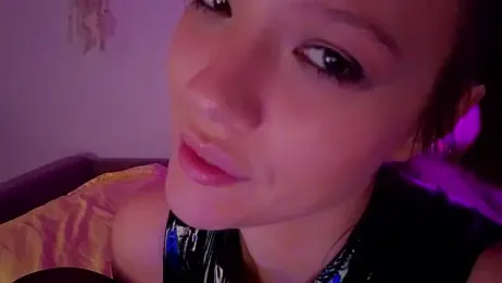 DemiDee webcam model stream image