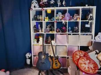 madnessalise webcam model stream image