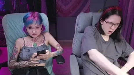 L_oly webcam model stream image