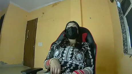 callmeshreya webcam model stream image