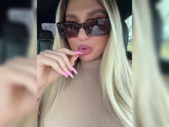 Stiflers_mom webcam bongacams model stream image