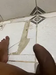 Putinha_anonima webcam model stream image