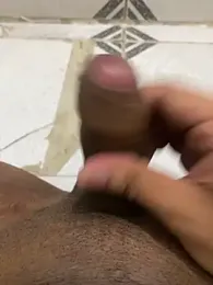 Putinha_anonima webcam model stream image