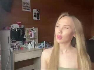 Elly Theall webcam model stream image