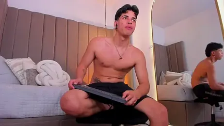 Benjamin_More webcam model stream image