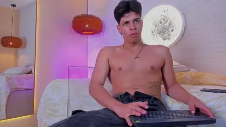 Benjamin_More webcam model stream image