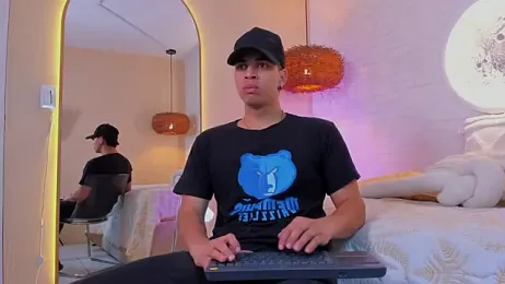 Benjamin_More webcam model stream image