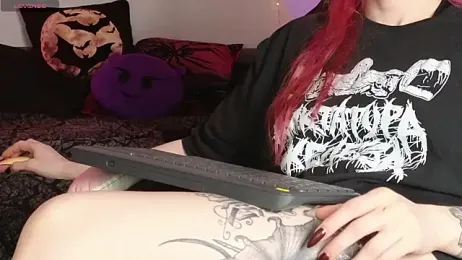 Devil_s_bride webcam model stream image