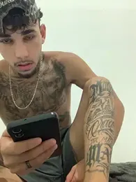 dovapo777 webcam stripchat model stream image