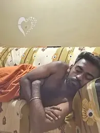 BlackHairy_man webcam model stream image