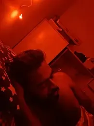 BlackHairy_man webcam model stream image