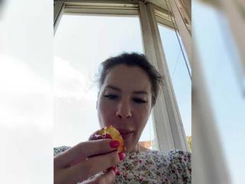 Lovelygirls1 webcam bongacams model stream image