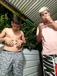 3hornys-straights webcam model stream image