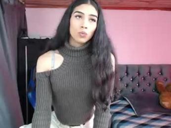 pupi_wolf webcam model stream image