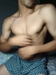 Ishooooo webcam model stream image