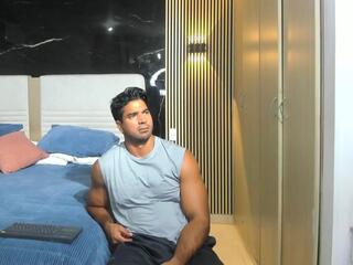 Sebasstian Toro webcam flirt4free model stream image