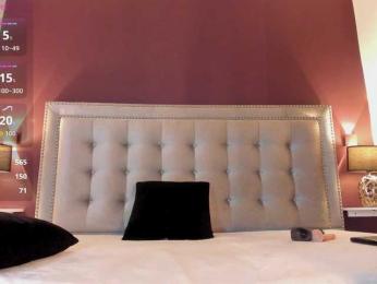 IssyRosse webcam model stream image