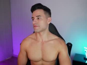 krops_ webcam model stream image