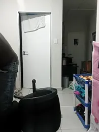 Bra-G webcam model stream image