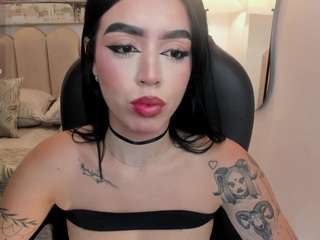 zoee-jackson webcam model stream image