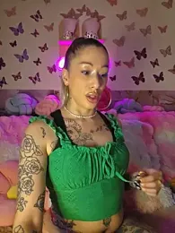 CHACHOULAND webcam model stream image