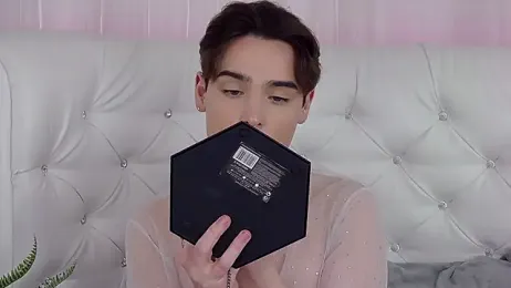 RobbyCharming webcam model stream image