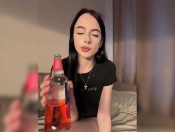 kittygirle webcam model stream image