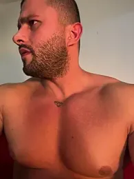 Romaninho webcam model stream image