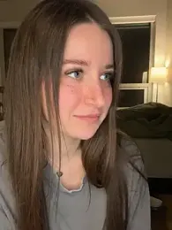 nerdynina webcam model stream image