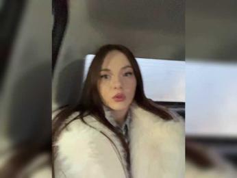 OlivkaVif webcam model stream image