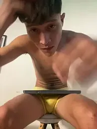 Twinkcock22 webcam model stream image