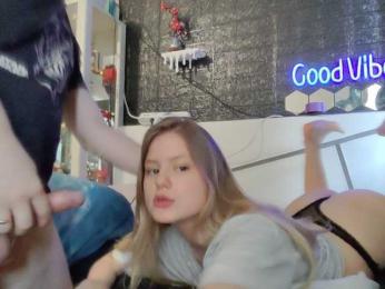 Emma_Peter webcam model stream image