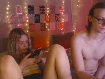 your__horny__dream webcam model stream image