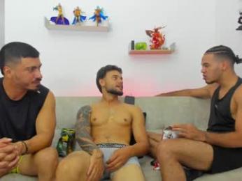 straight__friends webcam model stream image