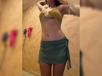 KinaMoonLove webcam bongacams model stream image