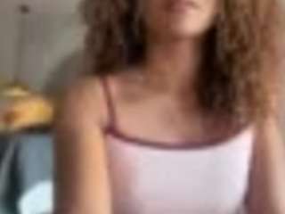 emmawilliams1 webcam model stream image