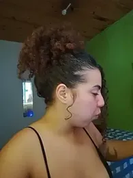 A_maddy webcam stripchat model stream image