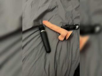 Life-is-sex webcam model stream image