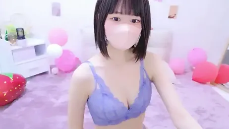 Im_Yu-na webcam stripchat model stream image