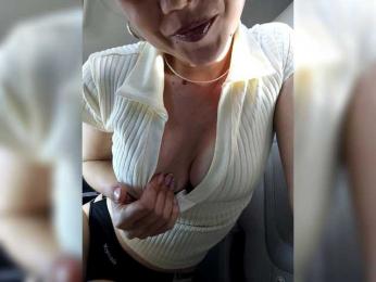 CrazyVika webcam bongacams model stream image