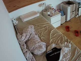 voyeurcam-julmodels-greybed-1 webcam camsoda model stream image