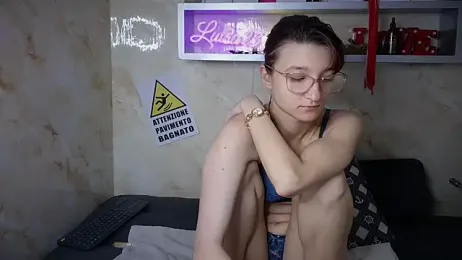 Lui_sa3 webcam stripchat model stream image