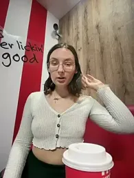 The_Snowwhitee webcam stripchat model stream image