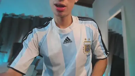 NovaaWheler webcam model stream image