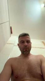 Giuliamo webcam model stream image