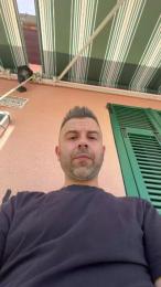 Giuliamo webcam model stream image